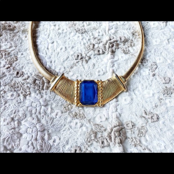Vintage Park Lane Faux Sapphire Necklace. Blue Sapphire. Gold Tone Necklace. - Picture 8 of 9